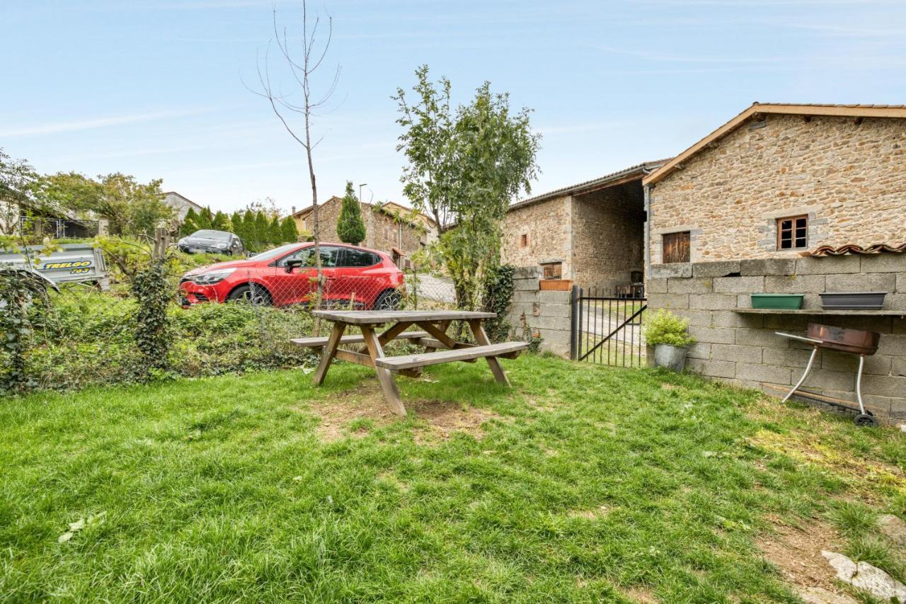 Maison Charmante A Valprivas Avec Jardin Prive. Luaran gambar